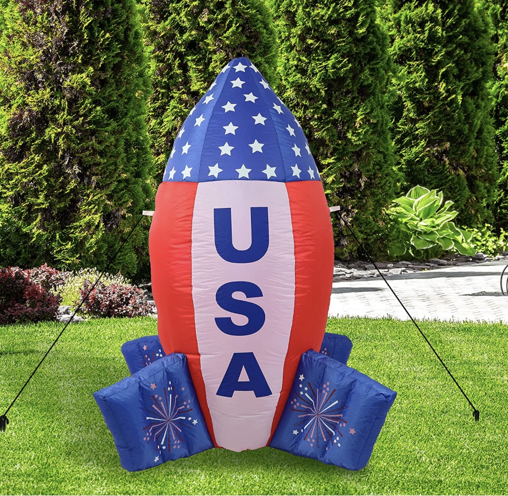 backyard usa decoration